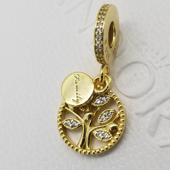 Pandora family tree charm gold Clearance